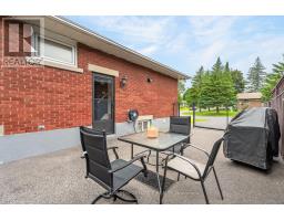 898 Charleswood Avenue, Ottawa, ON K1K0W3 Photo 38