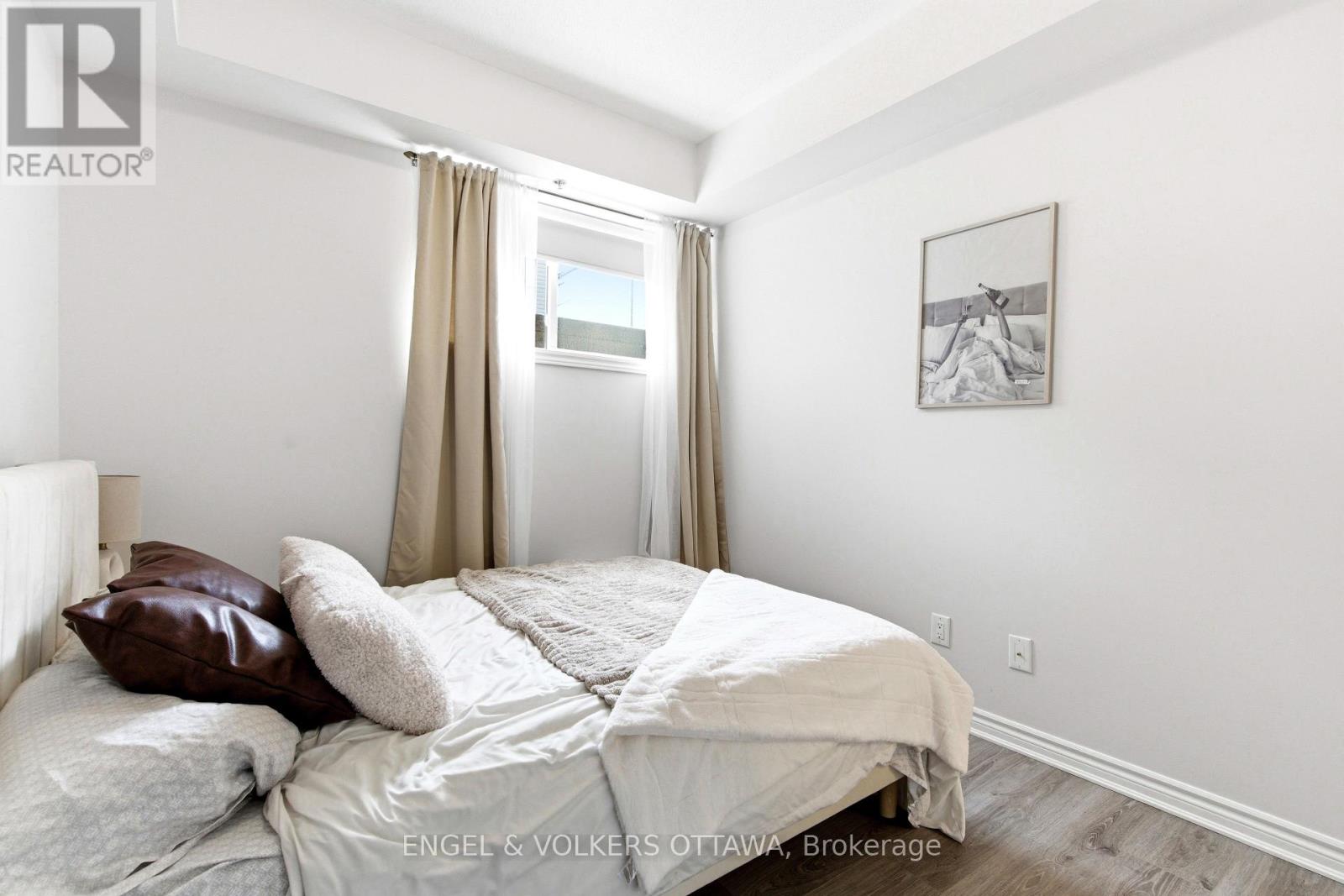 808 KINIW PRIVATE - 15