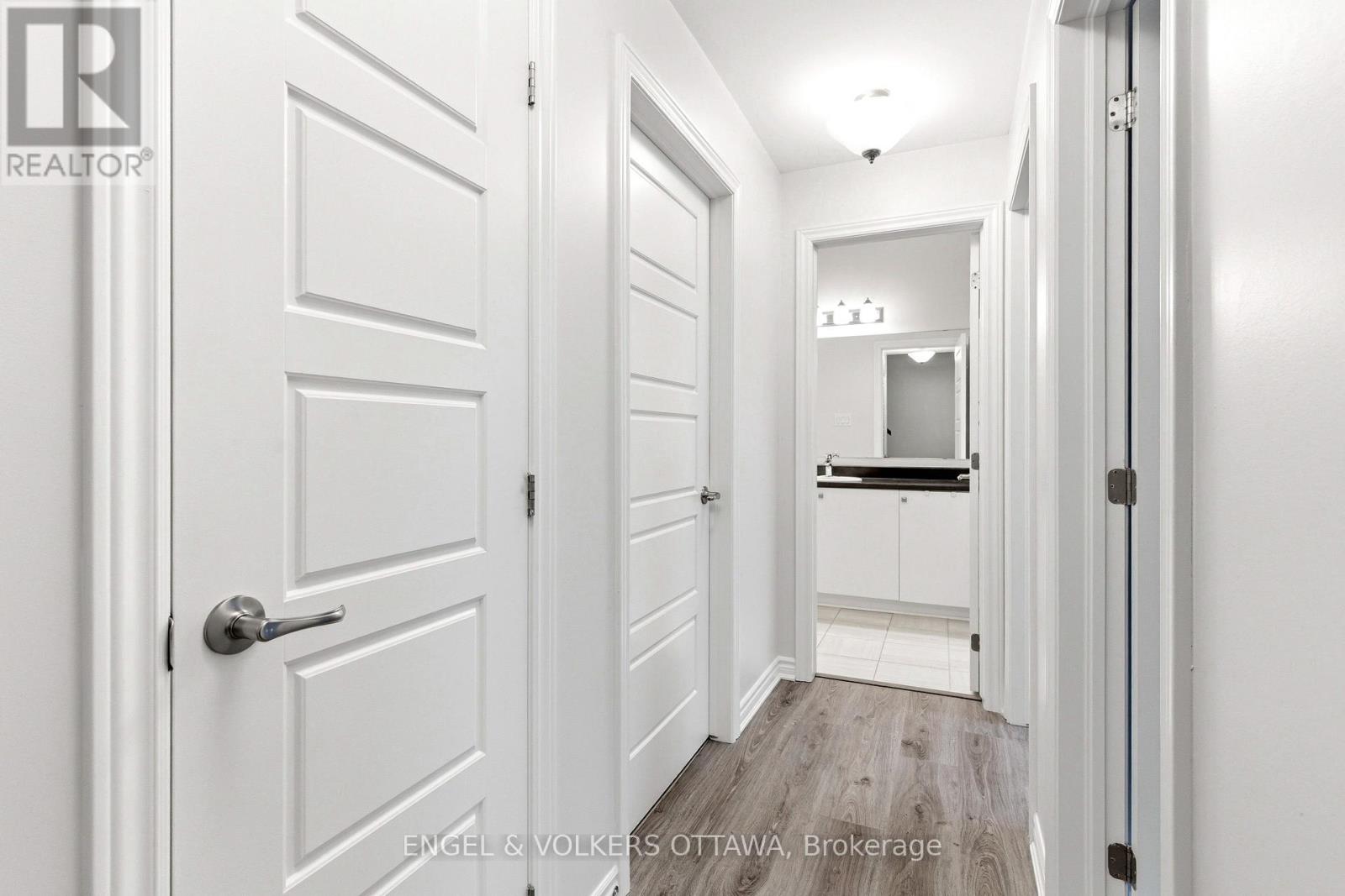 808 KINIW PRIVATE - 19