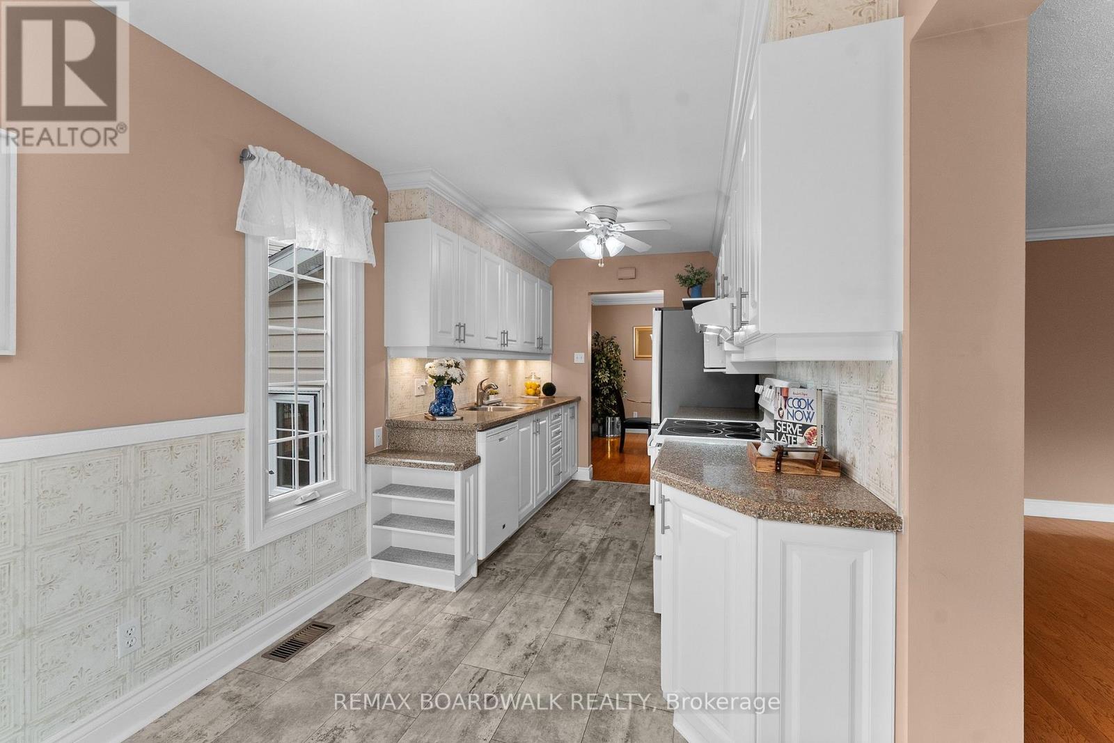 22 EAGLEVIEW STREET - Image 15