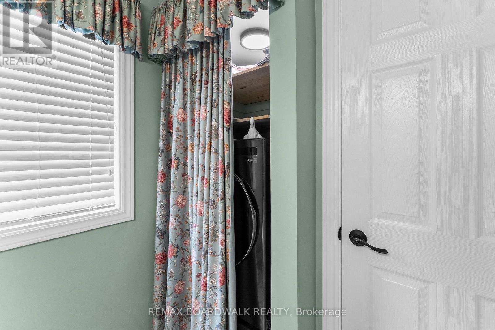 22 EAGLEVIEW STREET - Image 26