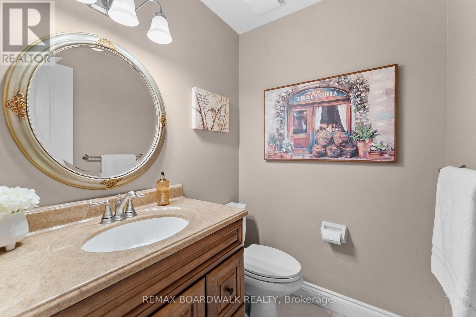 22 EAGLEVIEW STREET - 6
