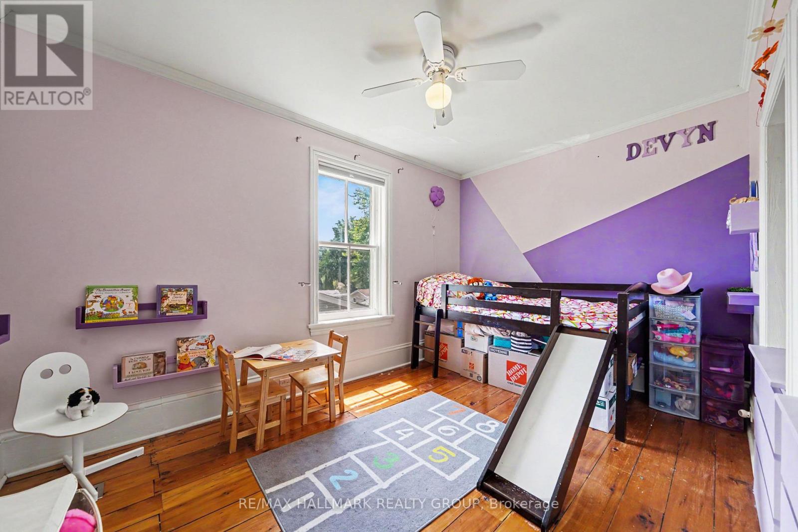 98 DRUMMOND STREET E - 27