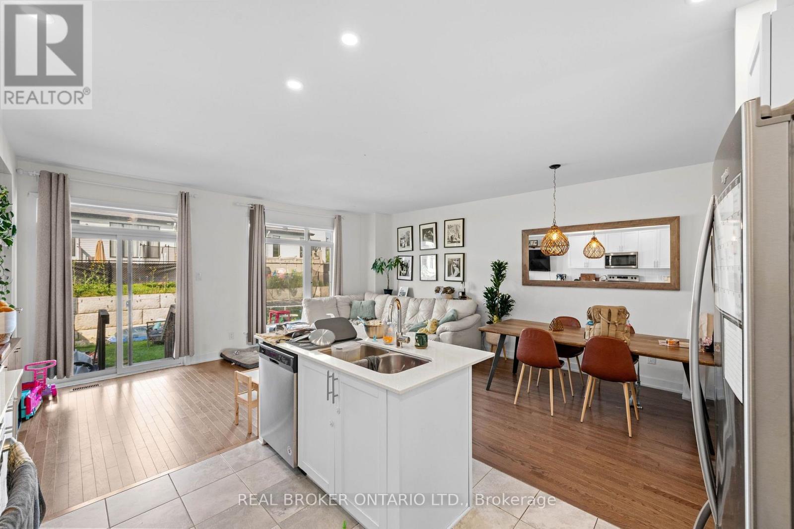 645 RATHBURN LANE - 11