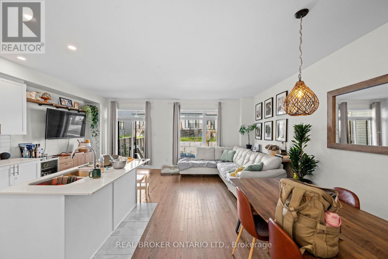 645 RATHBURN LANE - 5