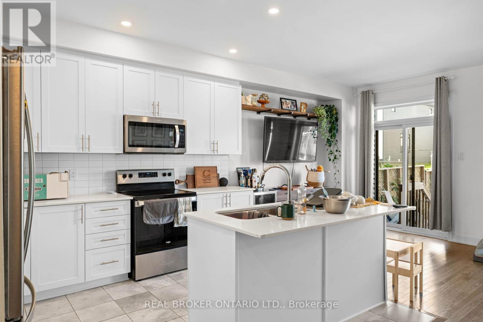 645 RATHBURN LANE - 6
