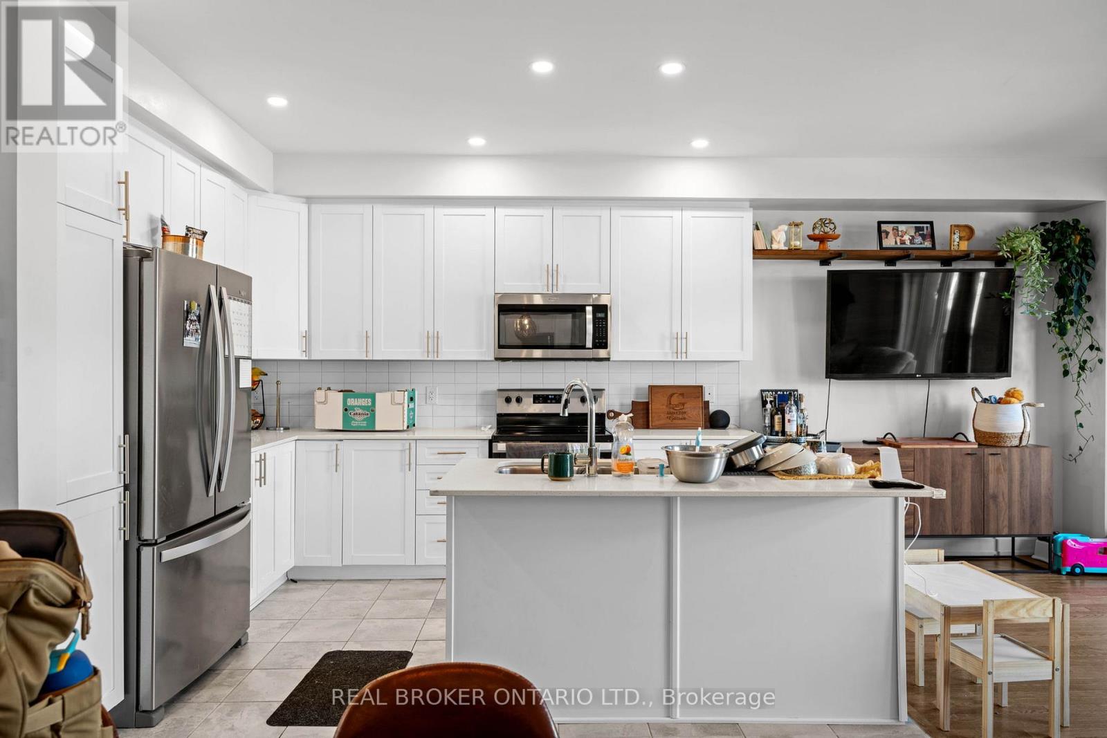 645 RATHBURN LANE - 7