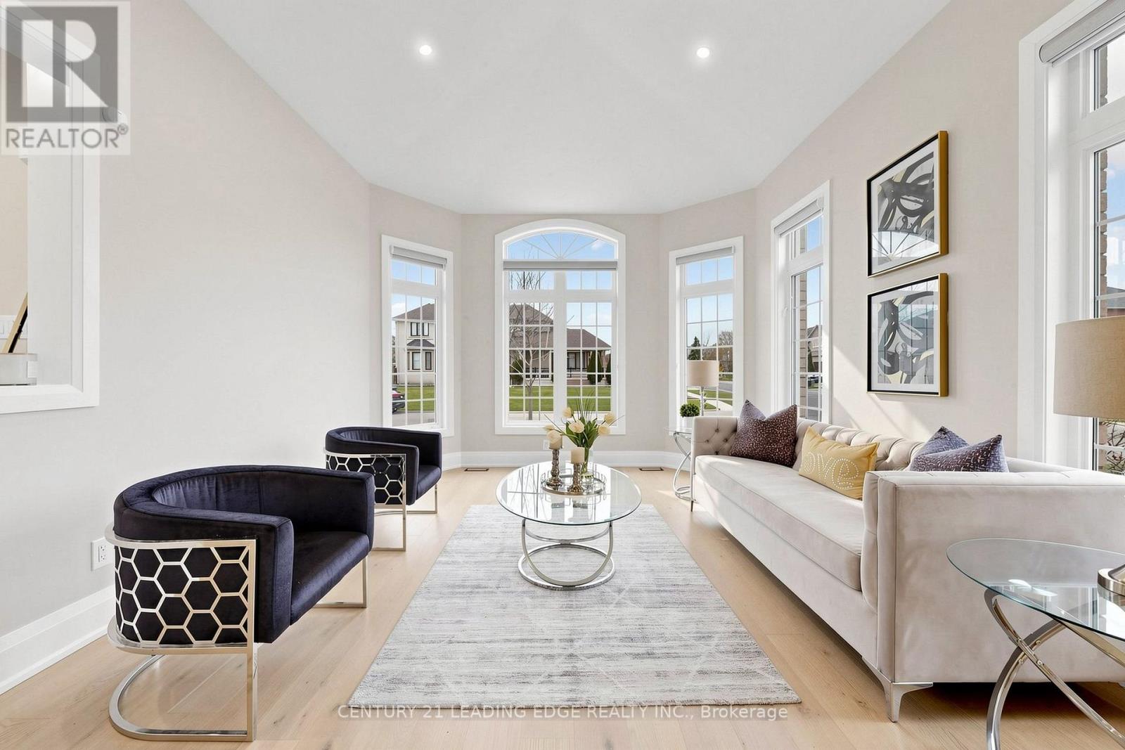 5 LEMSFORD DRIVE - 8