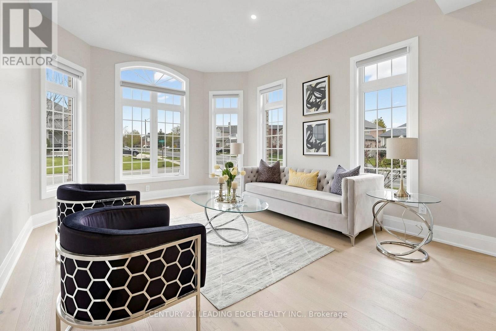 5 LEMSFORD DRIVE - 9
