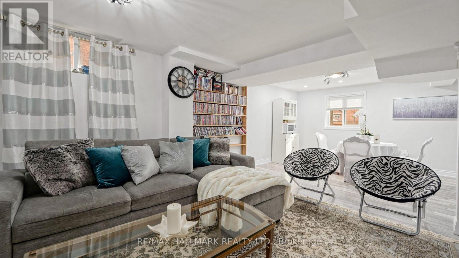 25 WICKS DRIVE - 36