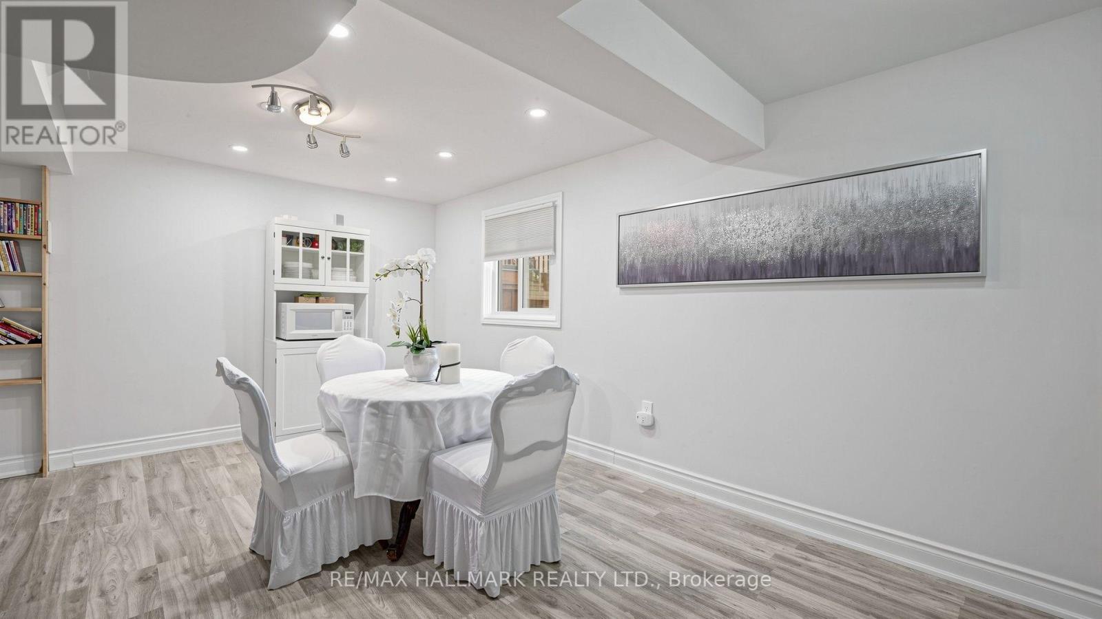 25 WICKS DRIVE - 37