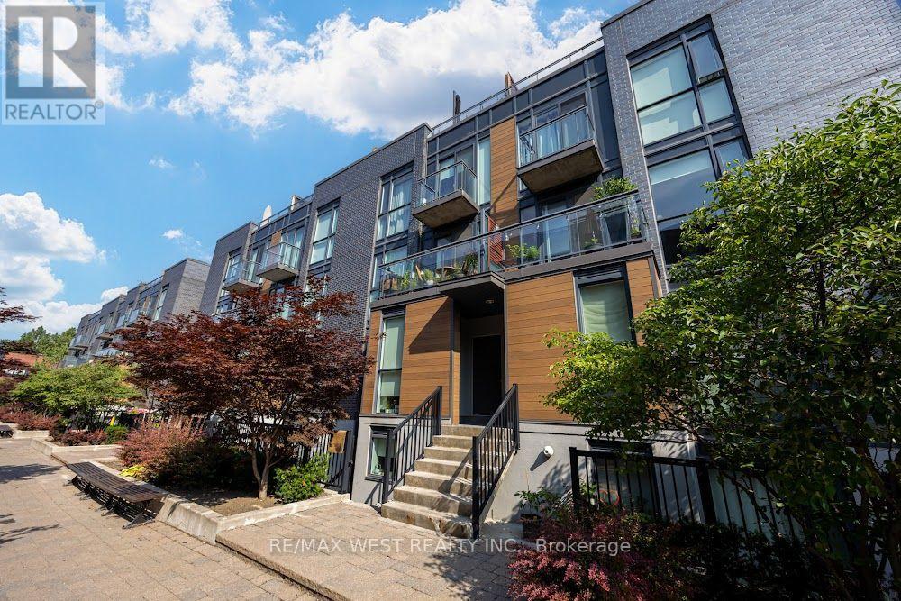 #603 47 MACAULAY AVENUE - 2