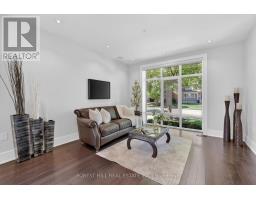 Foyer - 51 Greenfield Drive, Toronto, ON M9B1H2 Photo 8