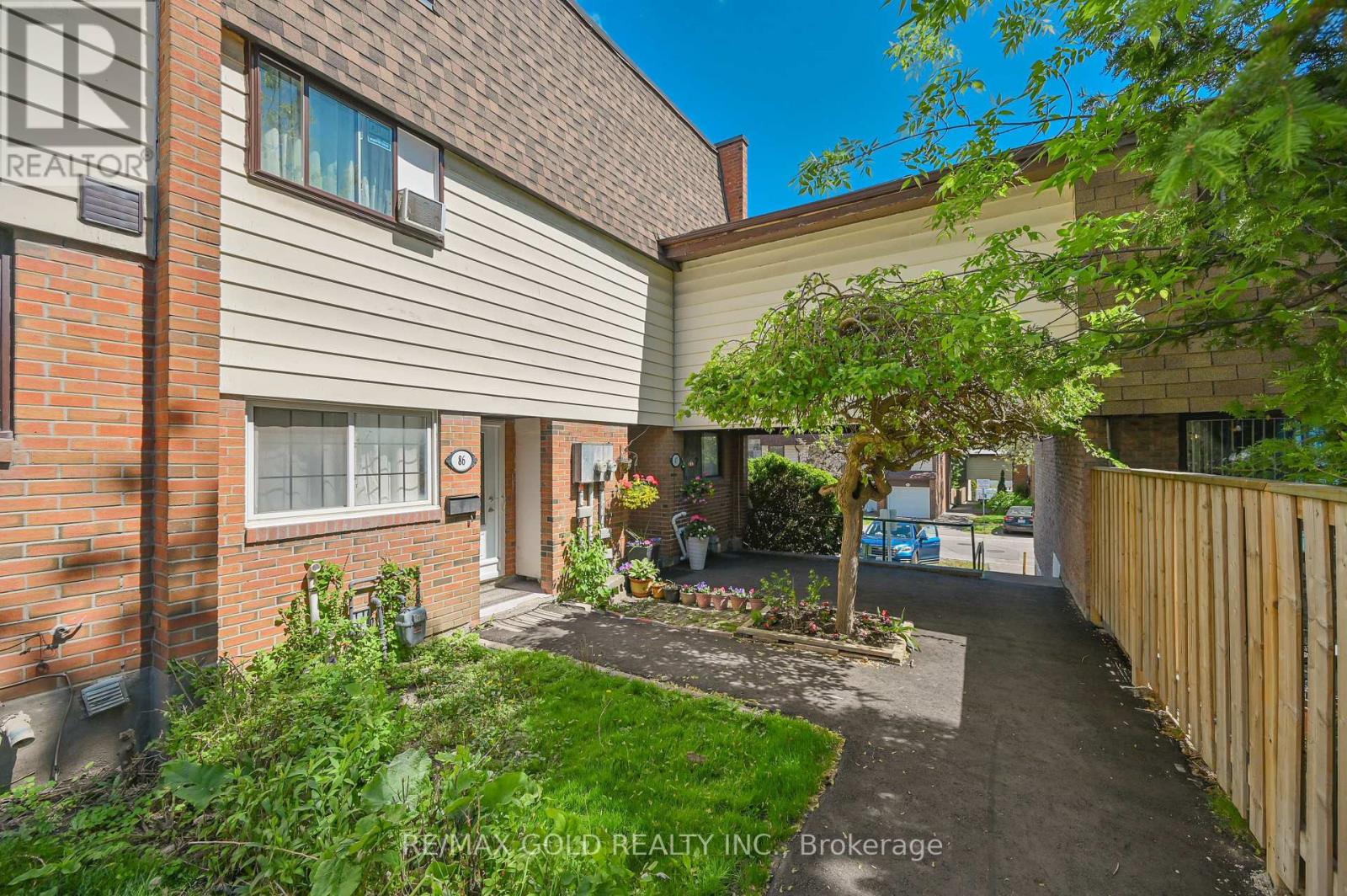 #87 180 MISSISSAUGA VALLEY BOULEVARD - 1