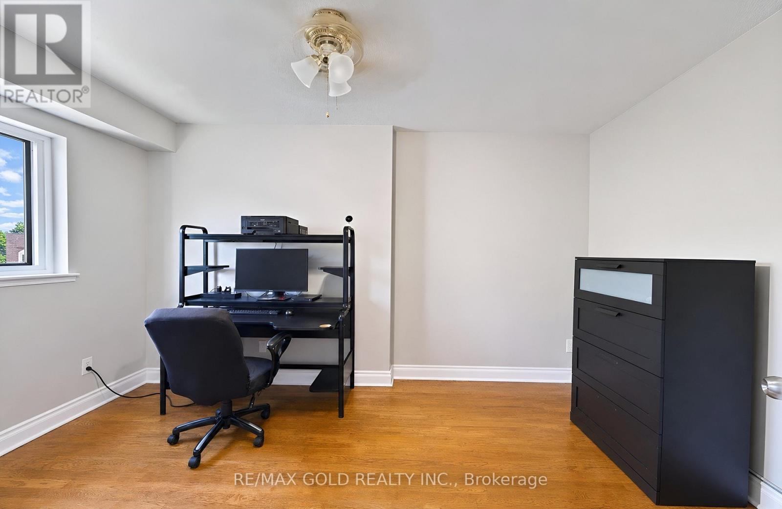 #87 180 MISSISSAUGA VALLEY BOULEVARD - 20