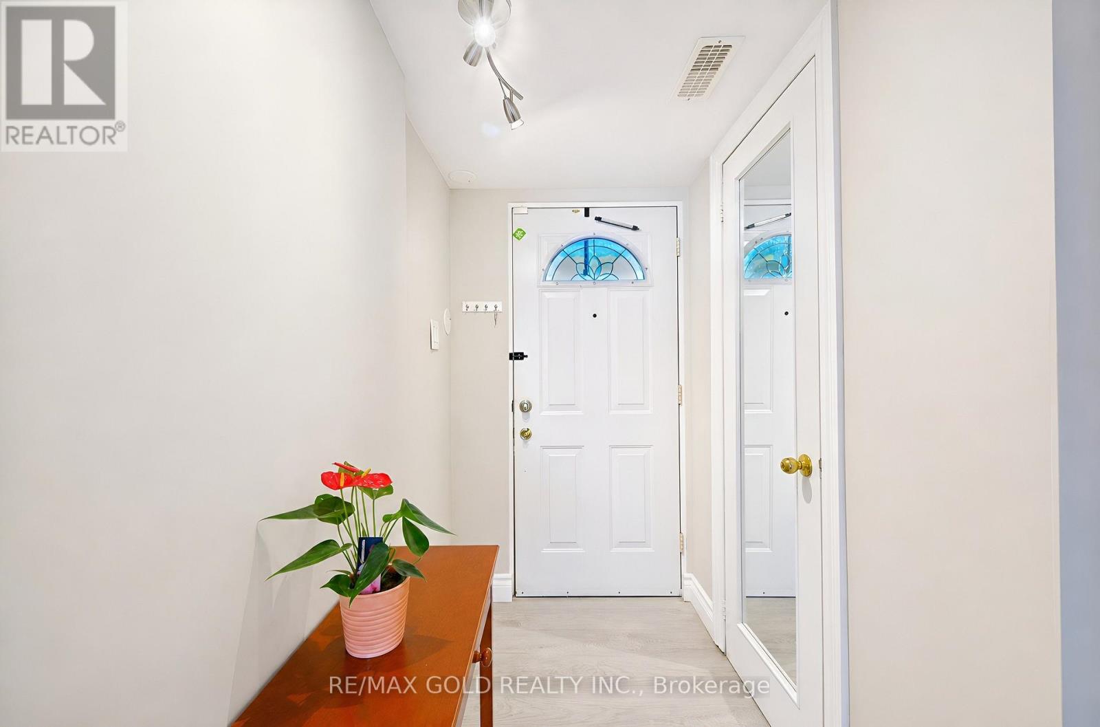 #87 180 MISSISSAUGA VALLEY BOULEVARD - 5