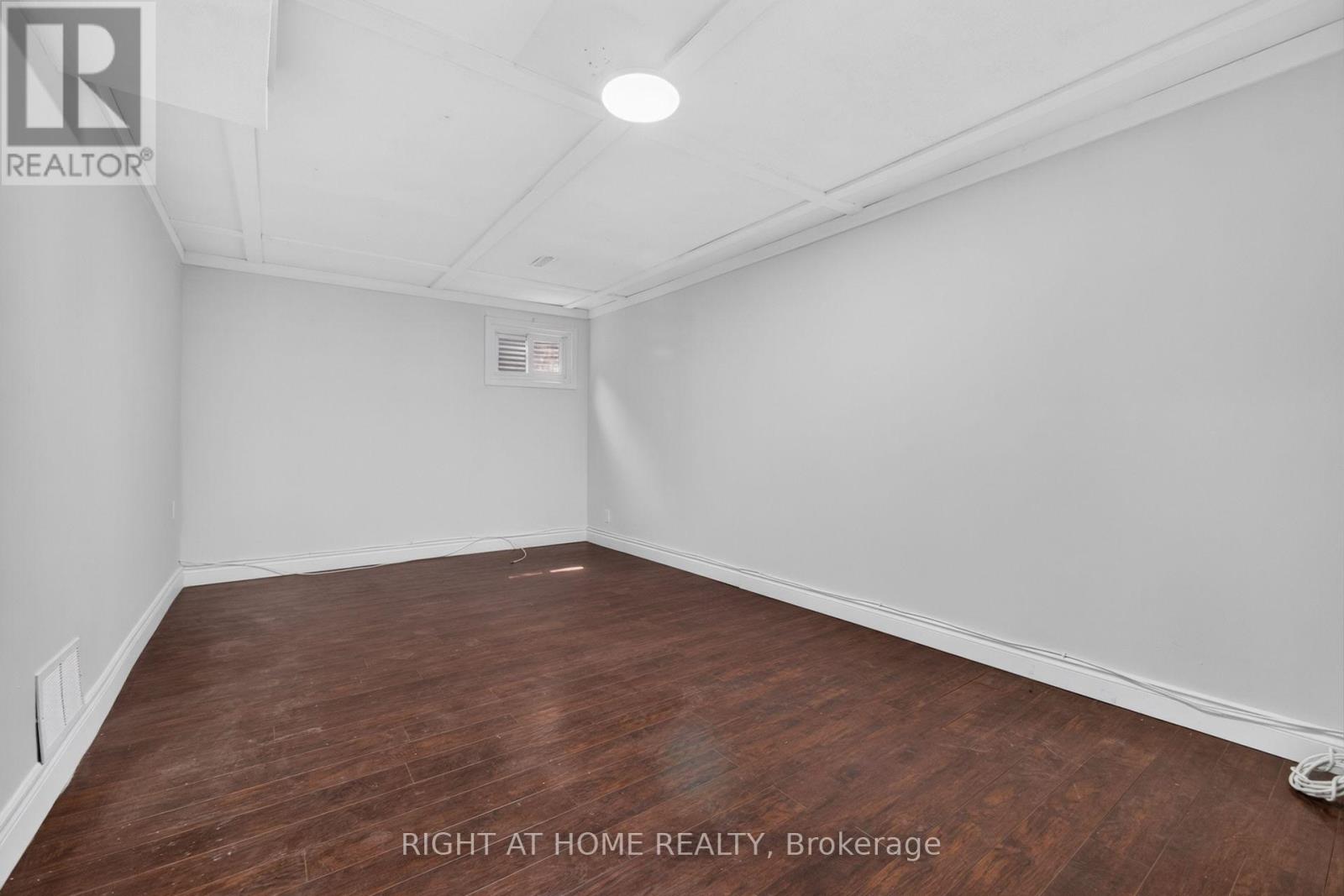 #5 2605 WOODCHESTER DRIVE - 25