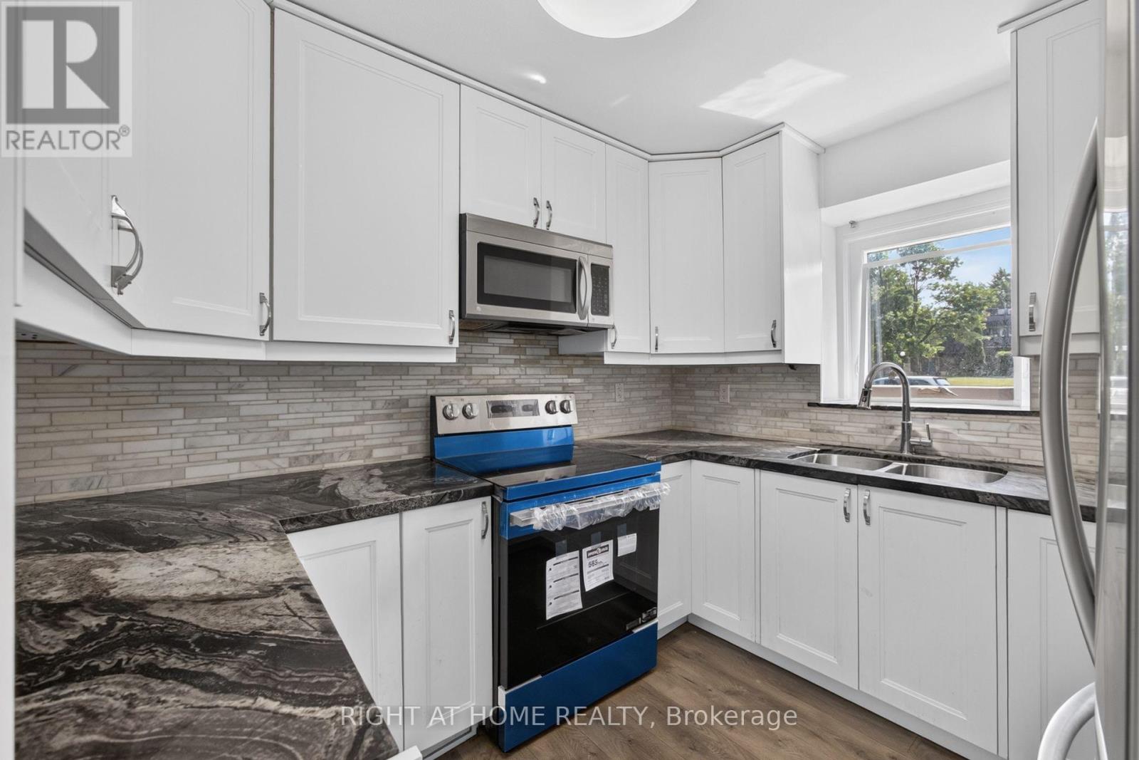 #5 2605 WOODCHESTER DRIVE - 7