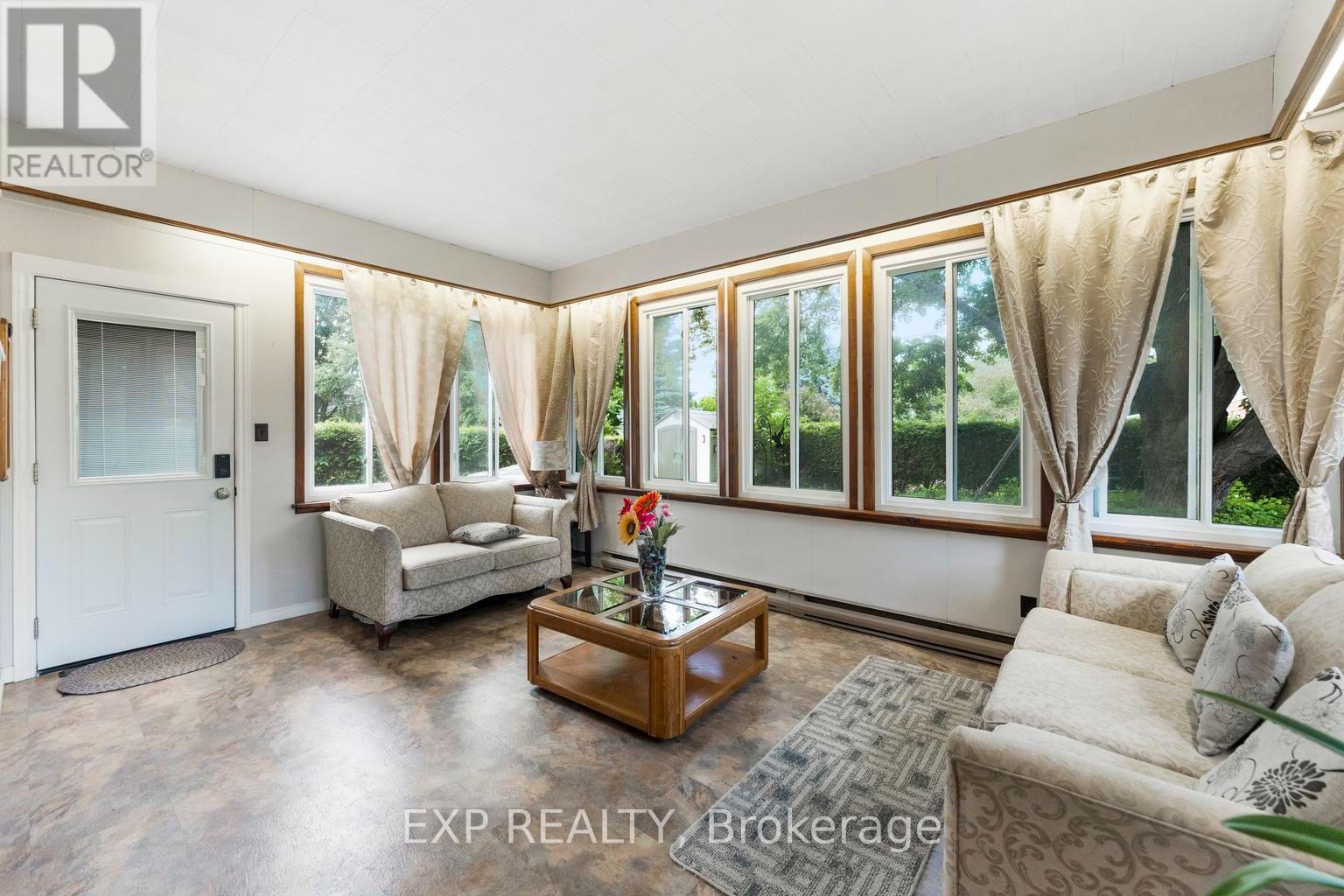 1063 JOAN DRIVE - 25