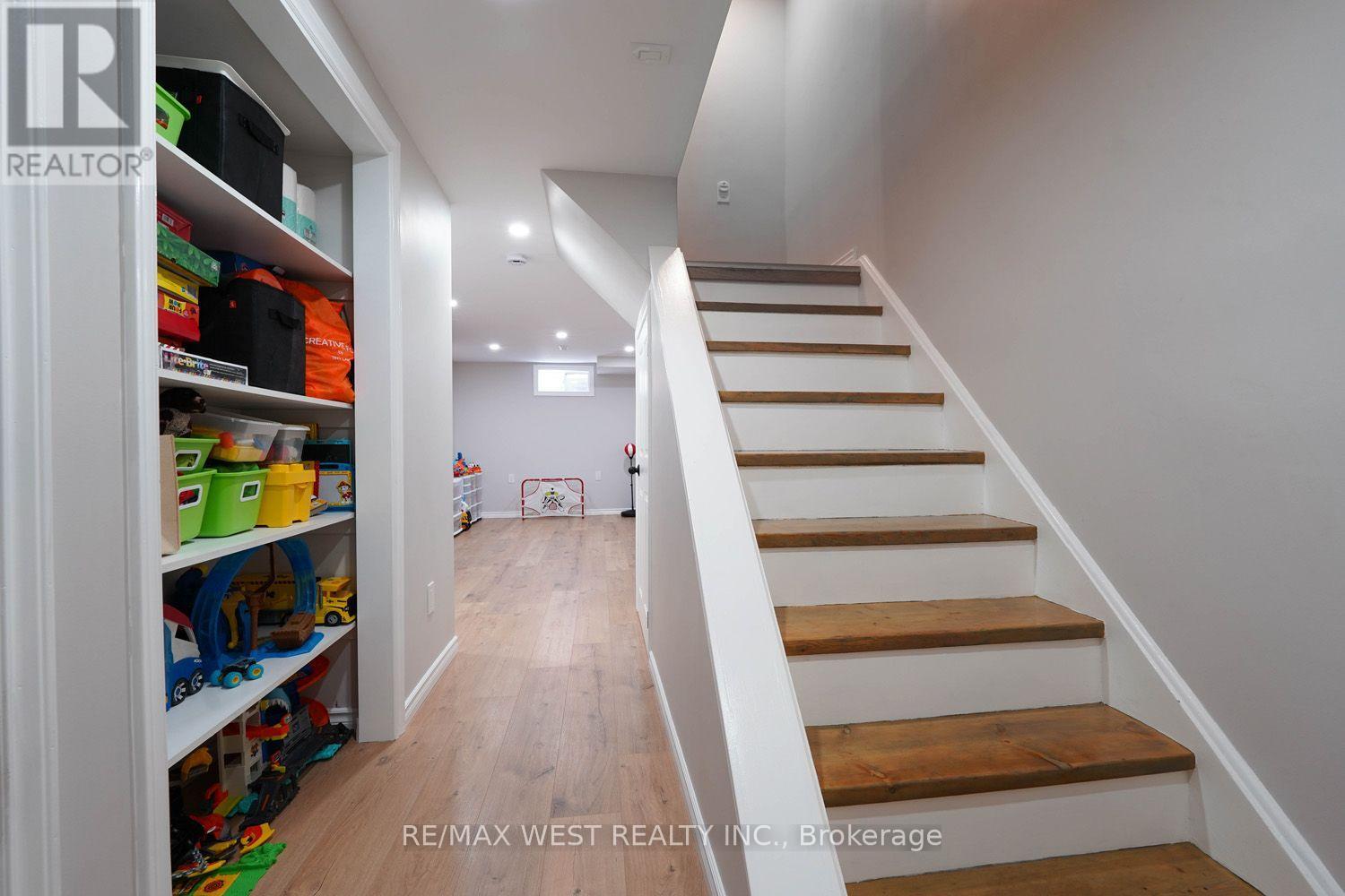 1 JOHANNA DRIVE - 25