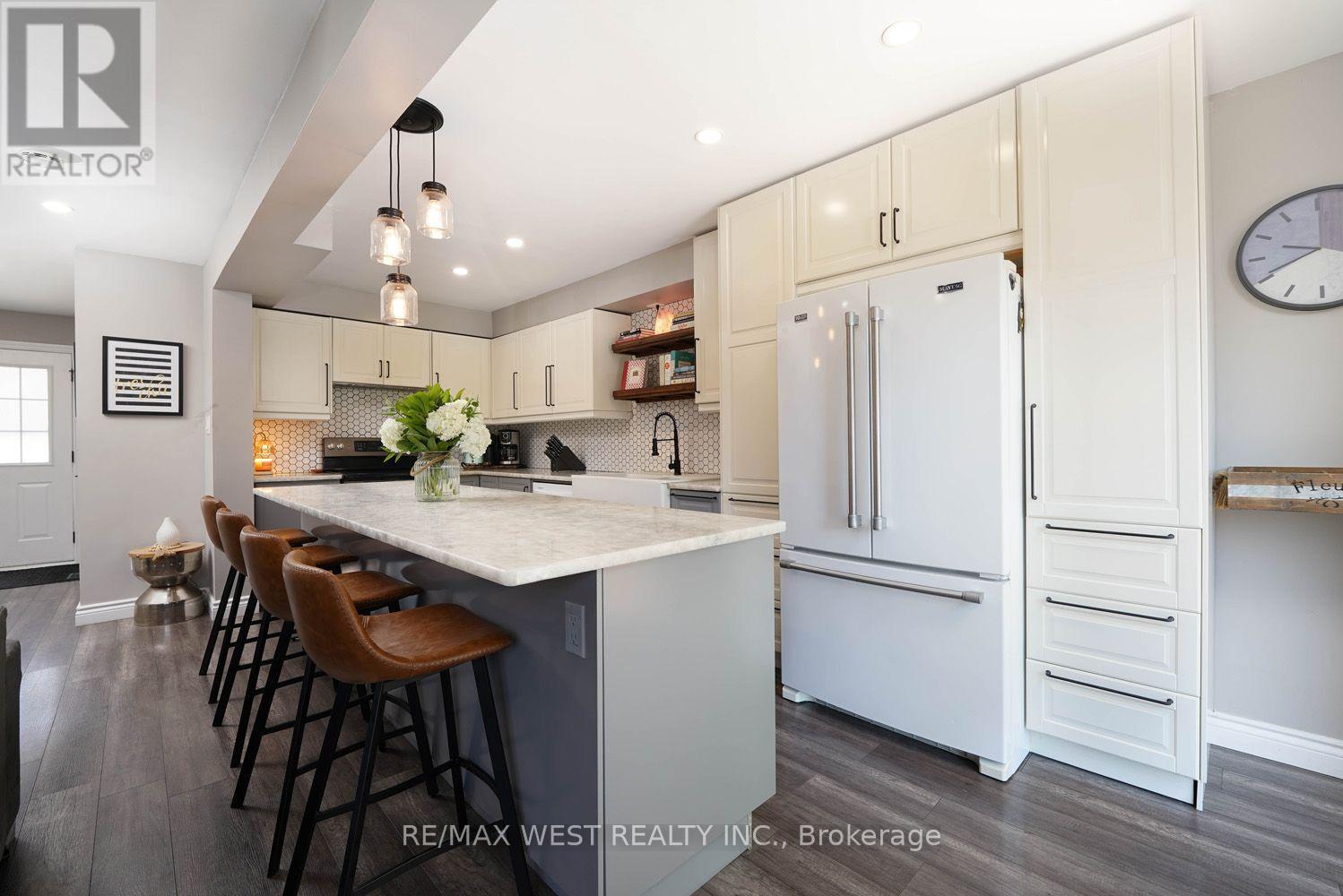 1 JOHANNA DRIVE - 8