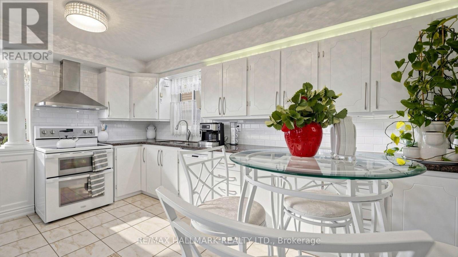 25 WICKS DRIVE - 13