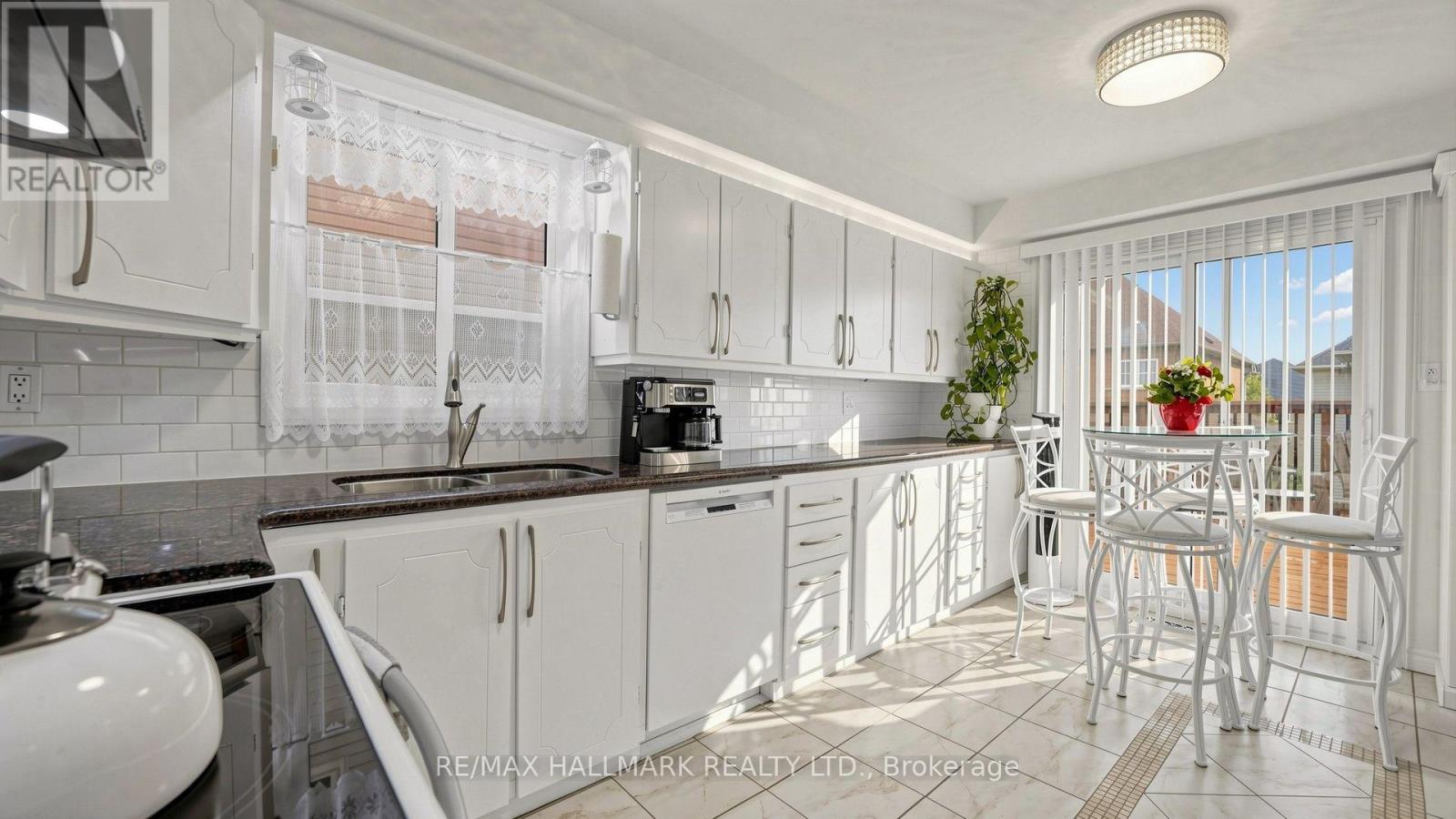 25 WICKS DRIVE - 14