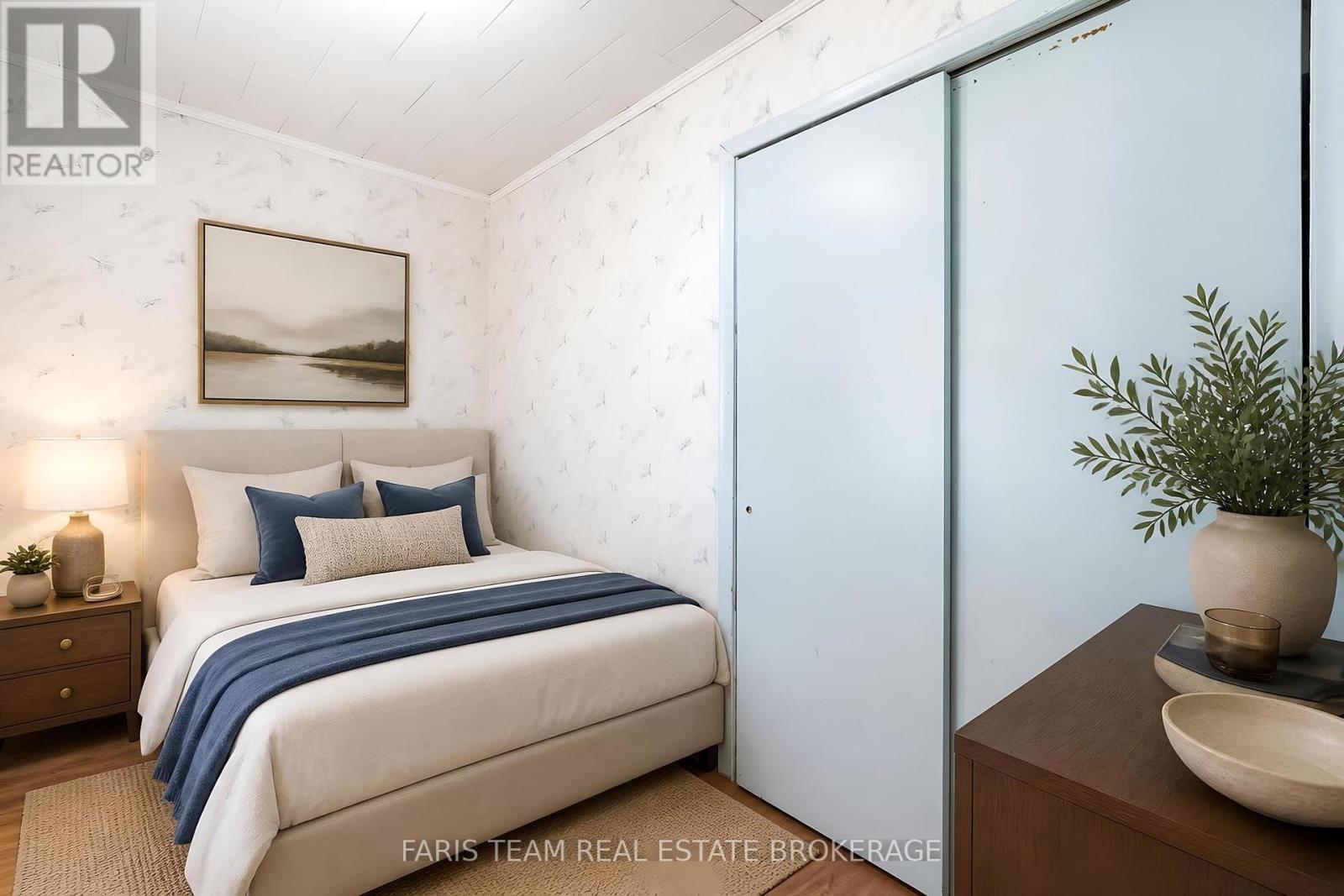 32 LORNE AVENUE - Image 21