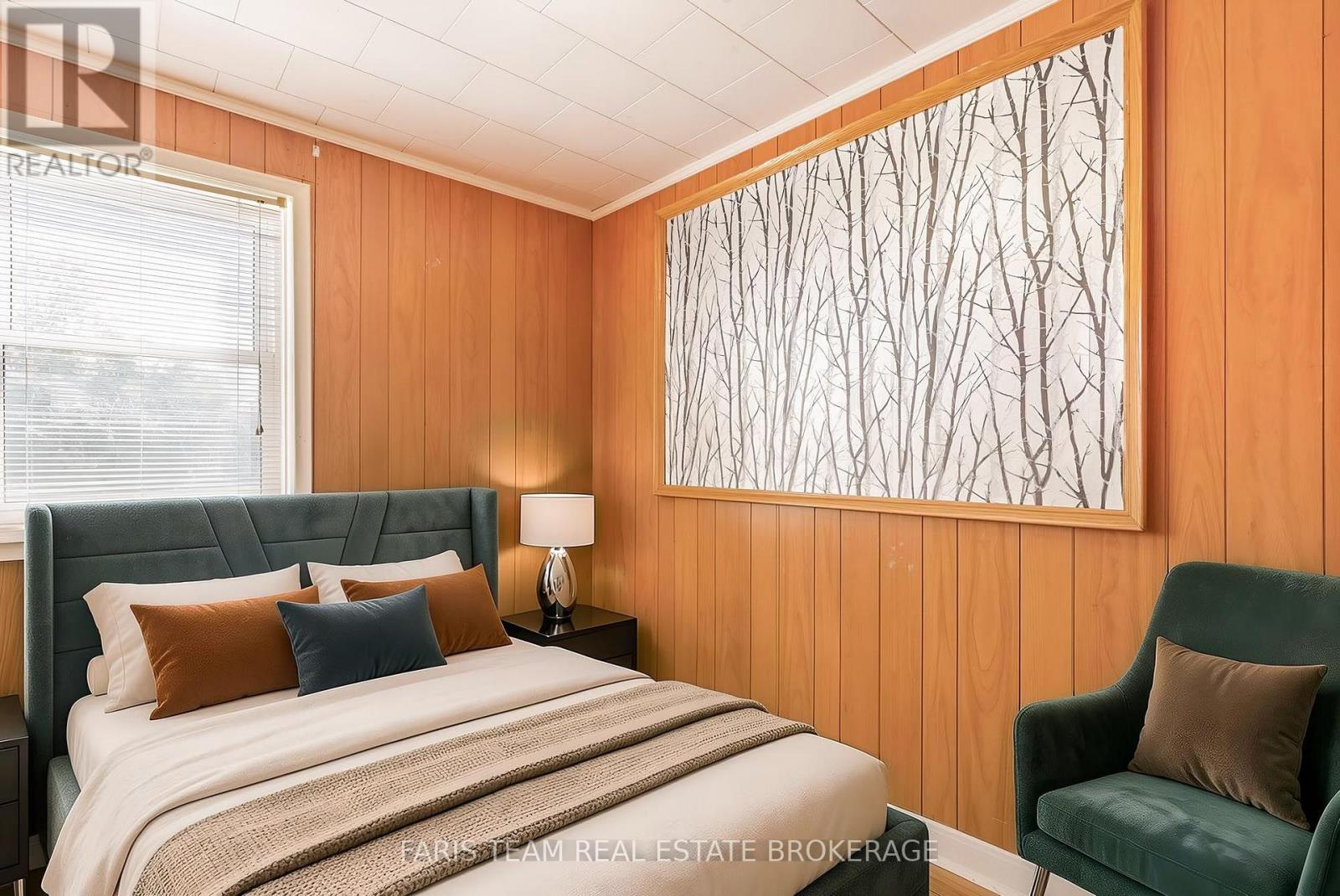 32 LORNE AVENUE - Image 19