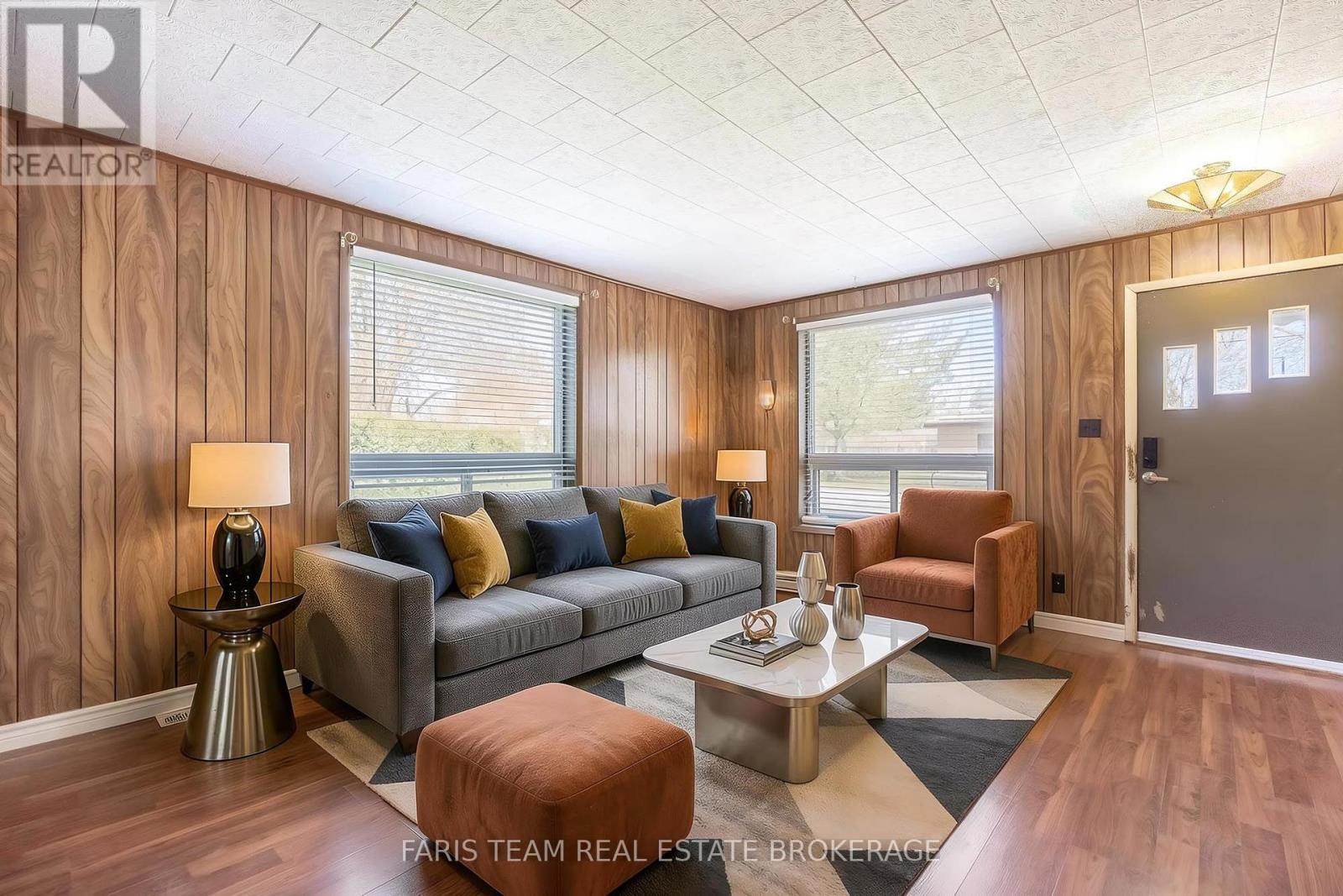32 LORNE AVENUE - Image 16
