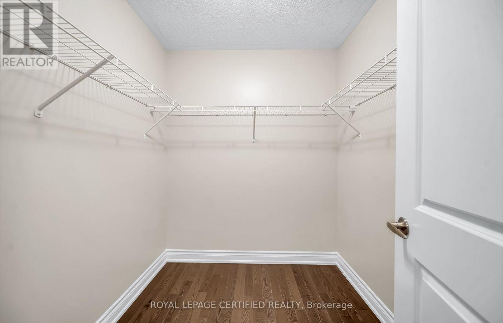 18 VINEYARD DRIVE - Image 23