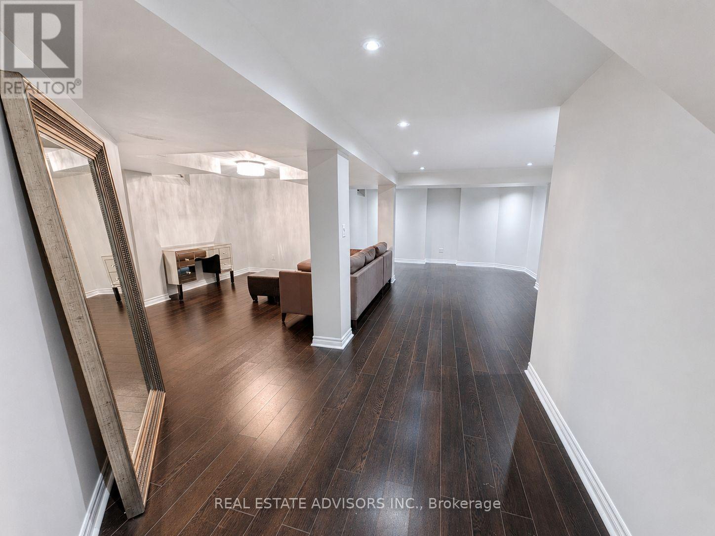 5215 MARBLEWOOD DRIVE - 33