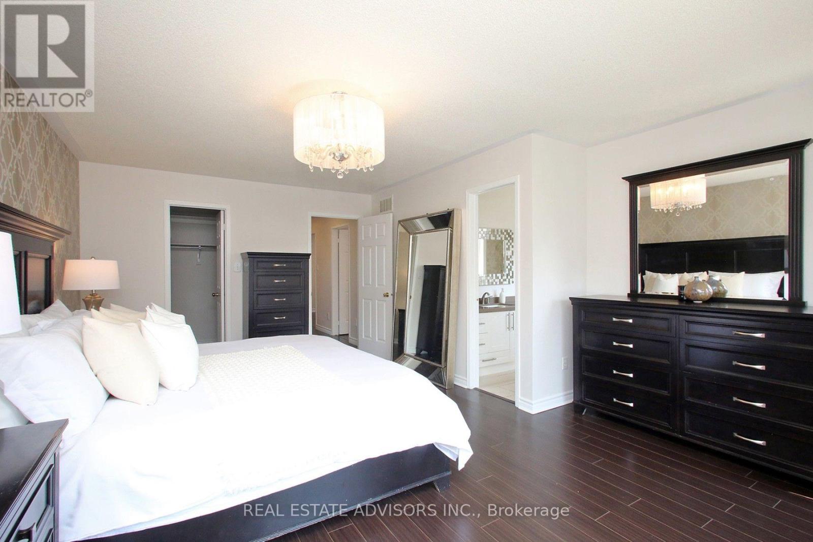 5215 MARBLEWOOD DRIVE - 25