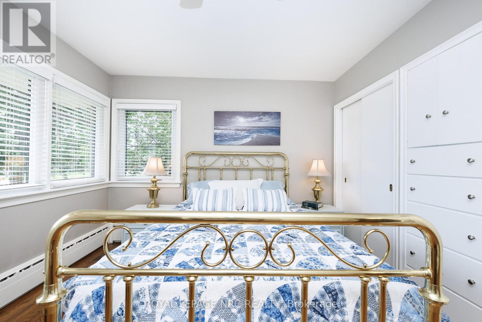 24 MUNRO STREET - 20