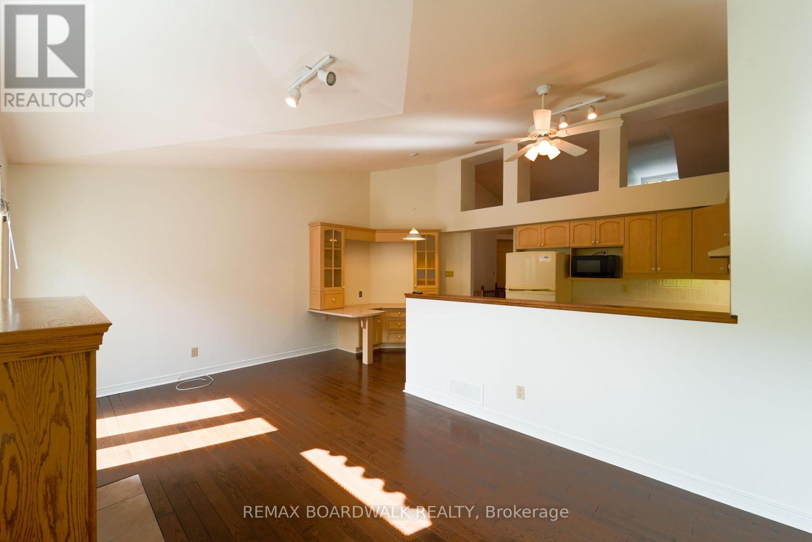 3 COULSON COURT - 16