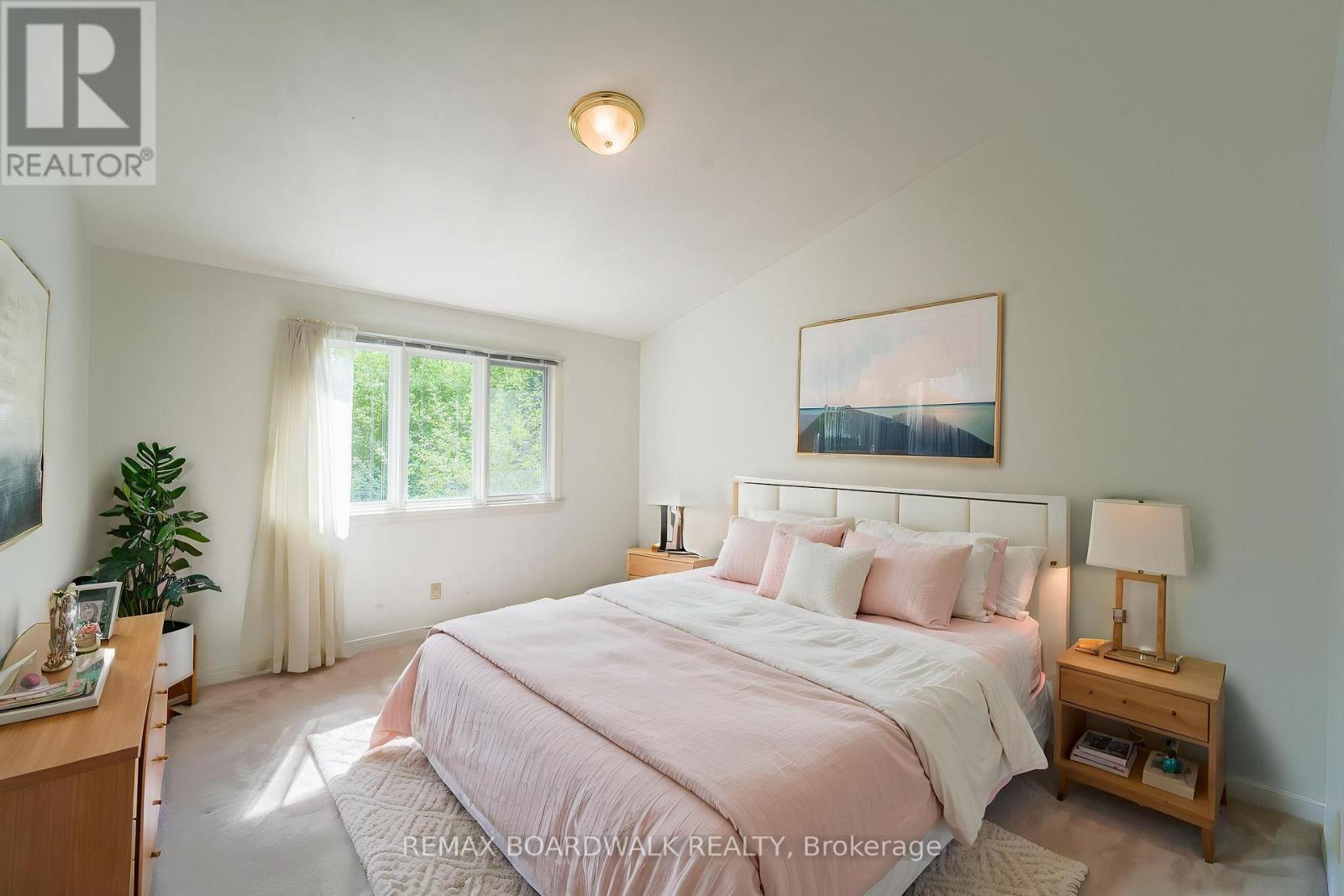 3 COULSON COURT - 20