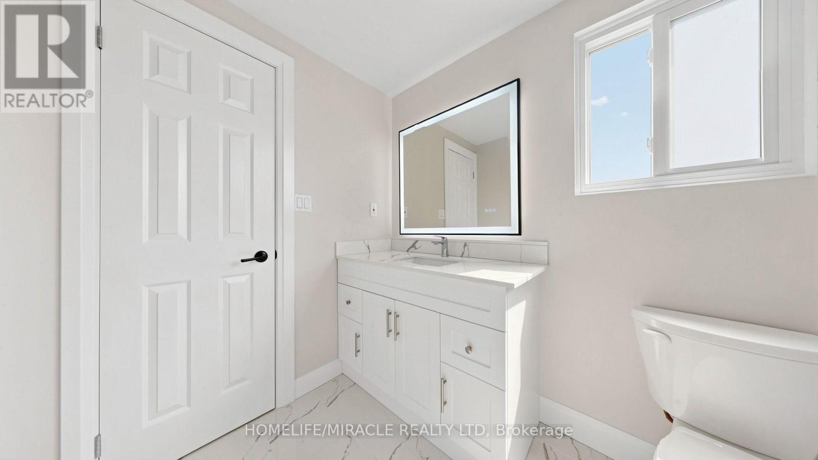 47 VISCOUNT ROAD - Image 32