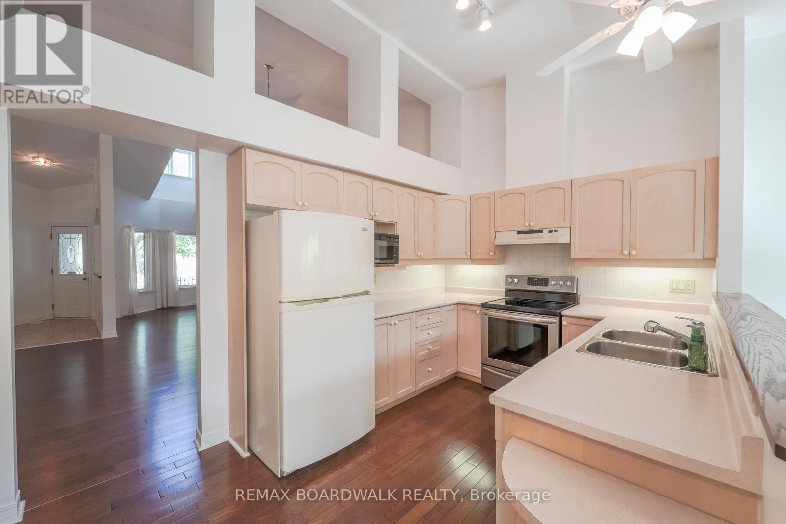 3 COULSON COURT - 12