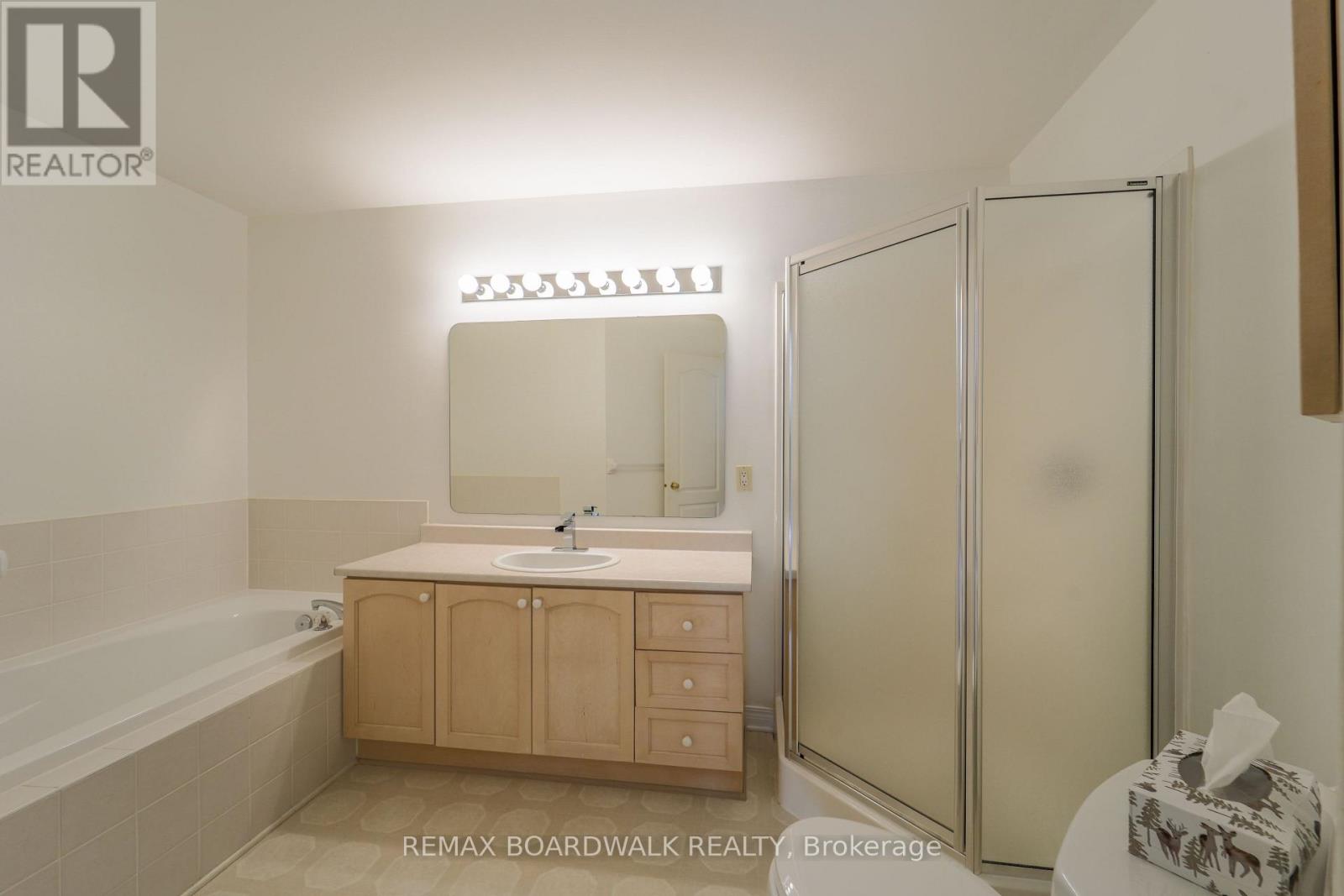 3 COULSON COURT - 21