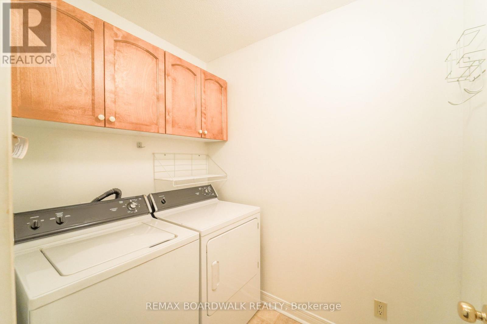 3 COULSON COURT - 26