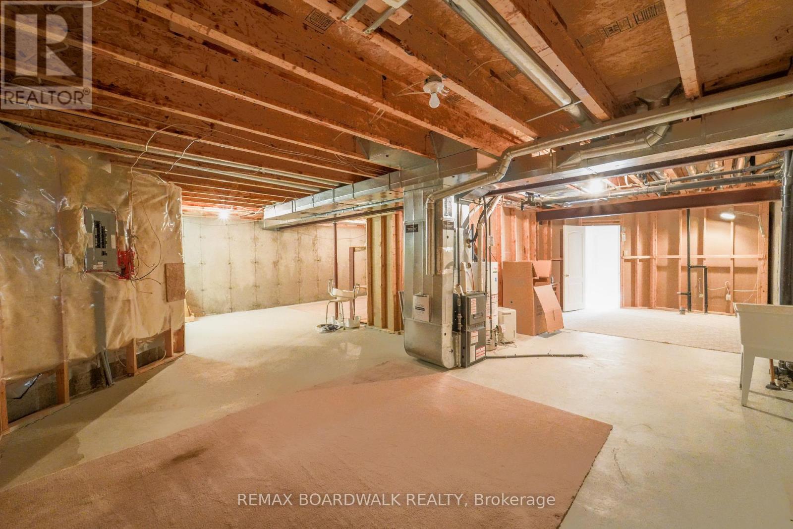 3 COULSON COURT - 34