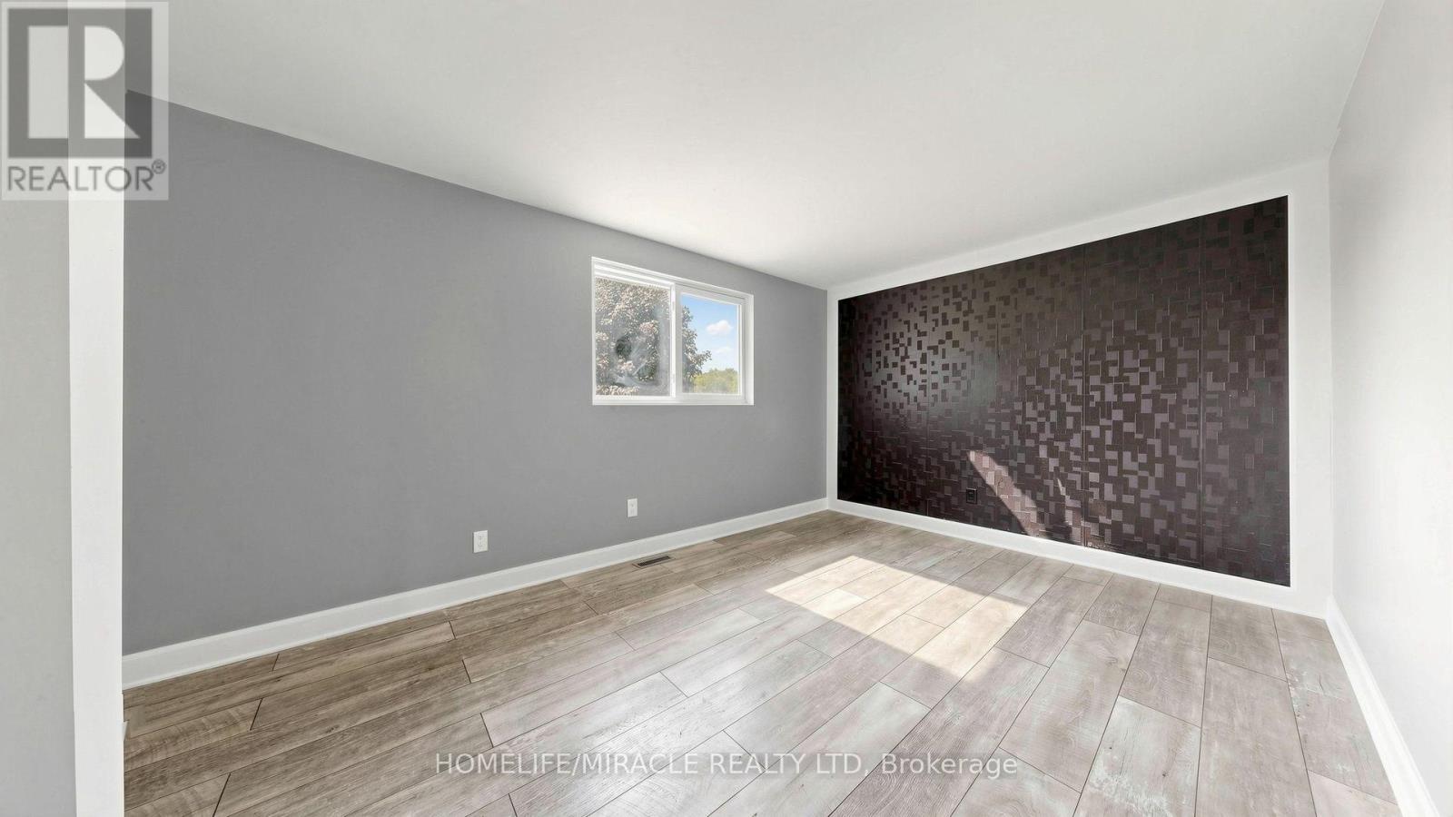 47 VISCOUNT ROAD - Image 22