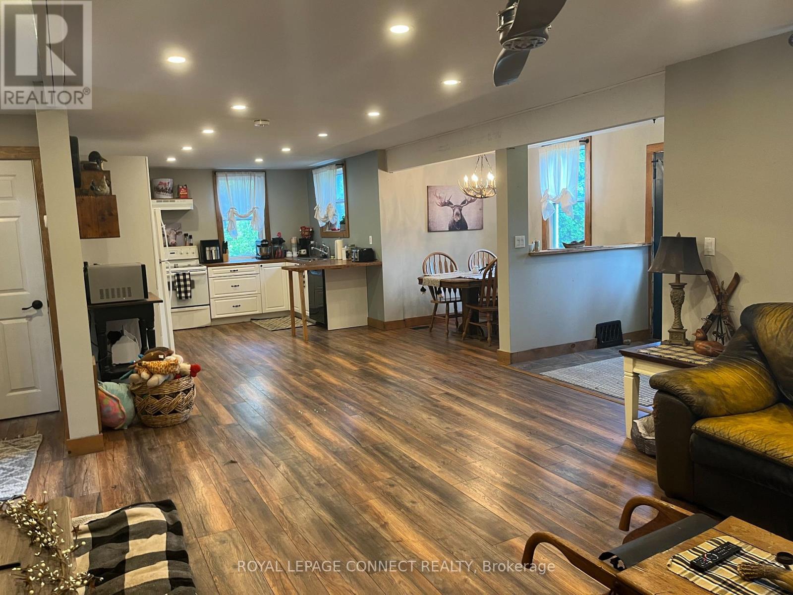 190 PONTYPOOL ROAD - 10