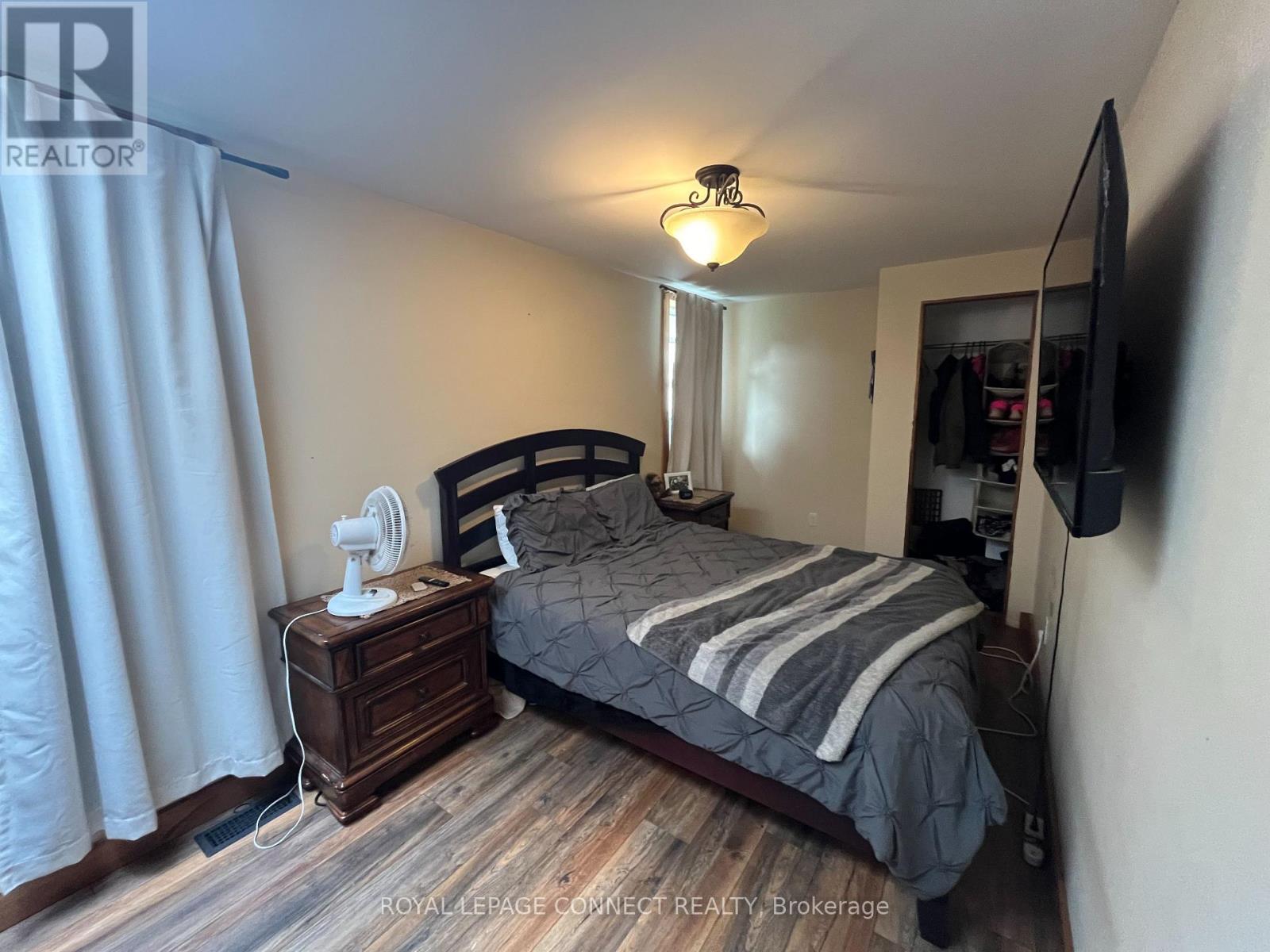 190 PONTYPOOL ROAD - 12