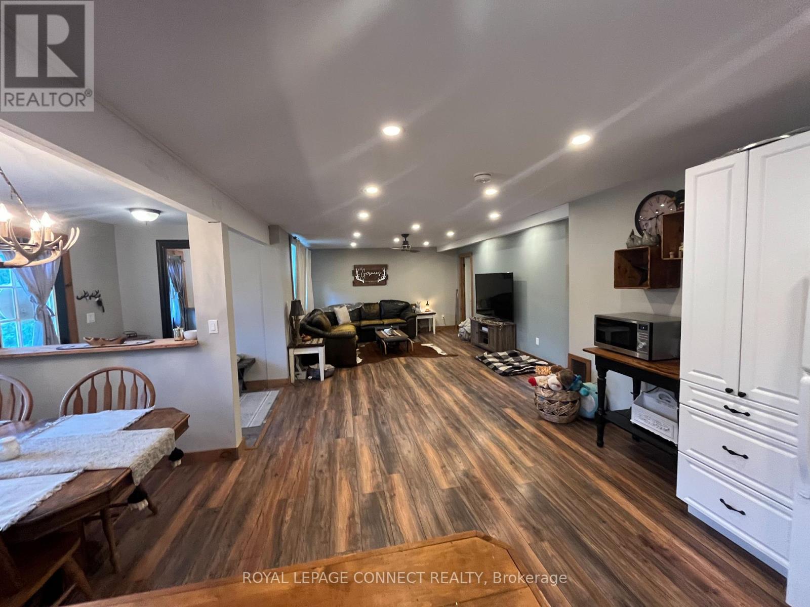 190 PONTYPOOL ROAD - 4