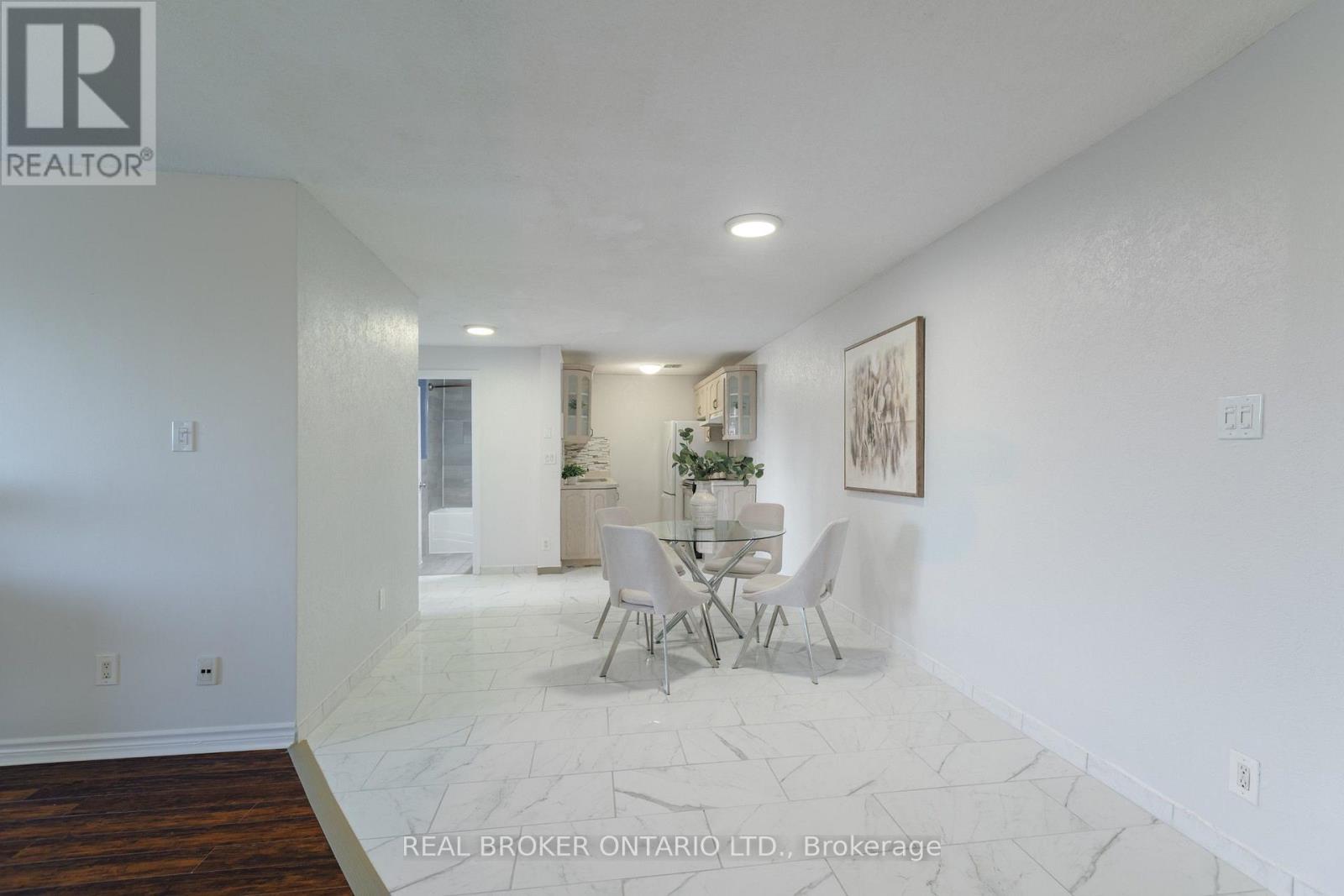 #202 893 CONCESSION STREET - 20