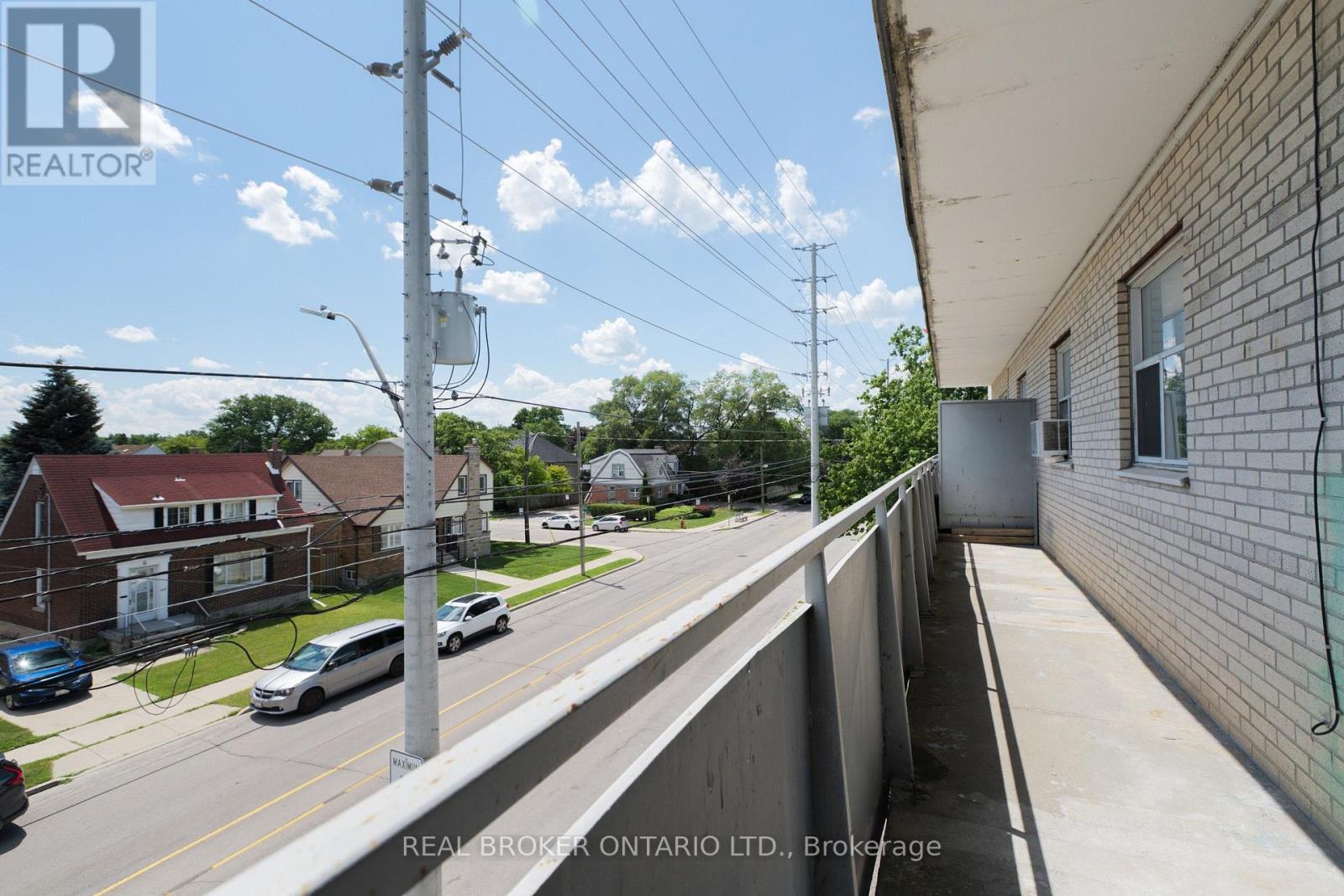 #202 893 CONCESSION STREET - 21