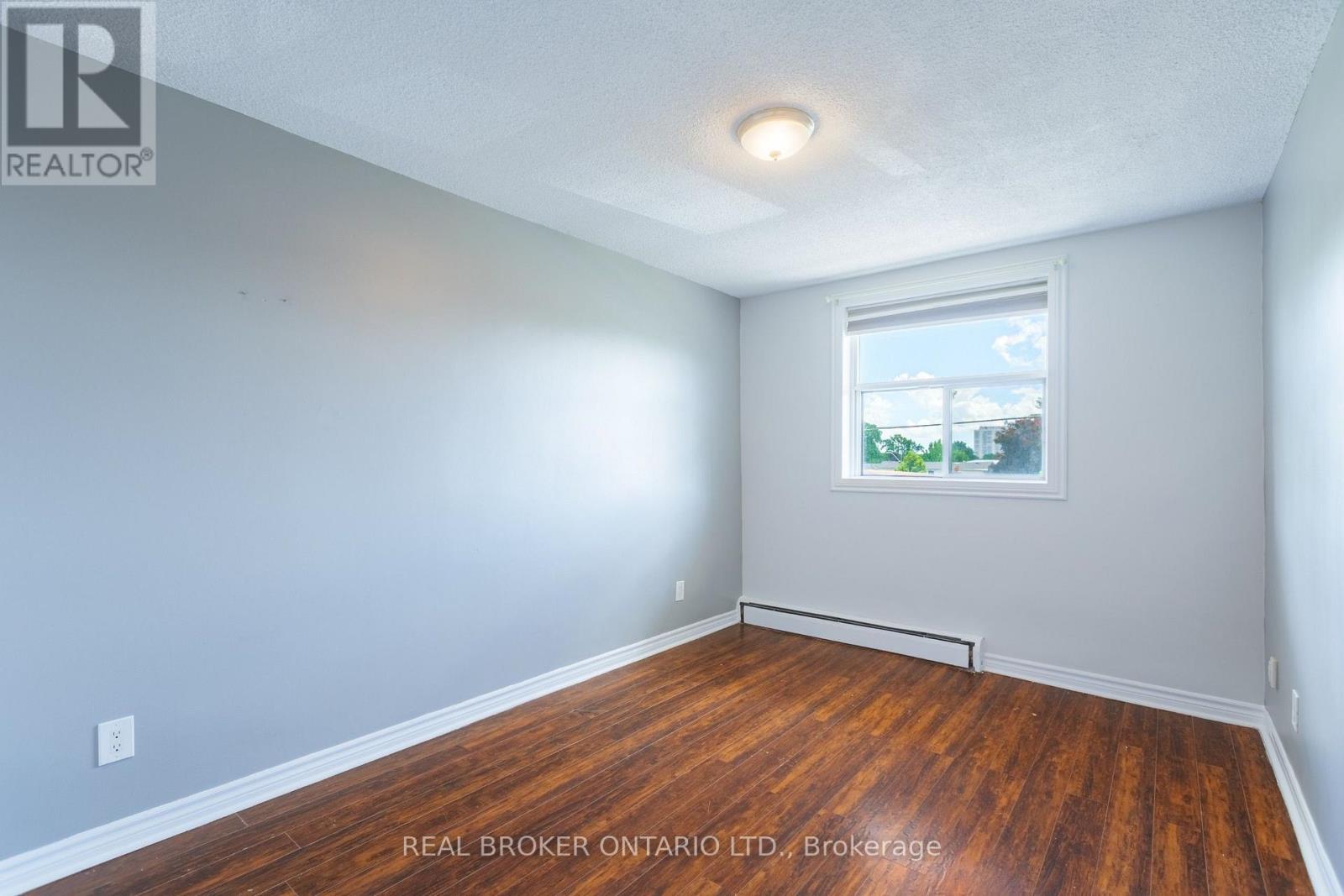 #202 893 CONCESSION STREET - 7