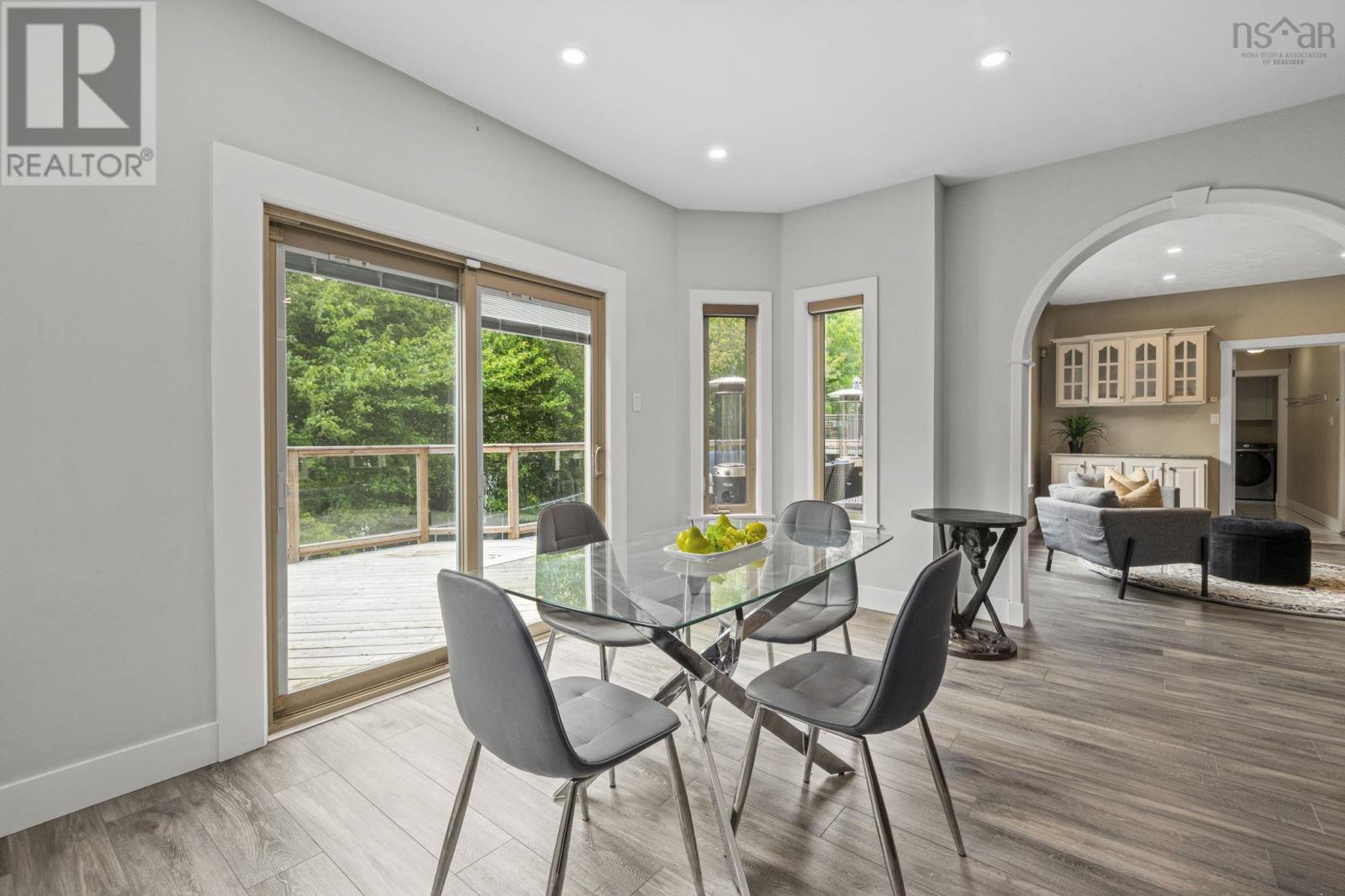31 Lancaster Drive - 14