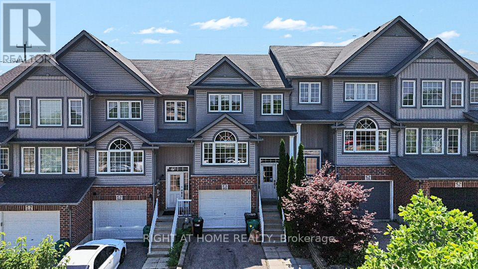 60 FEATHERSTONE STREET — photo 2